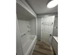 302 McConnell Apt#B
