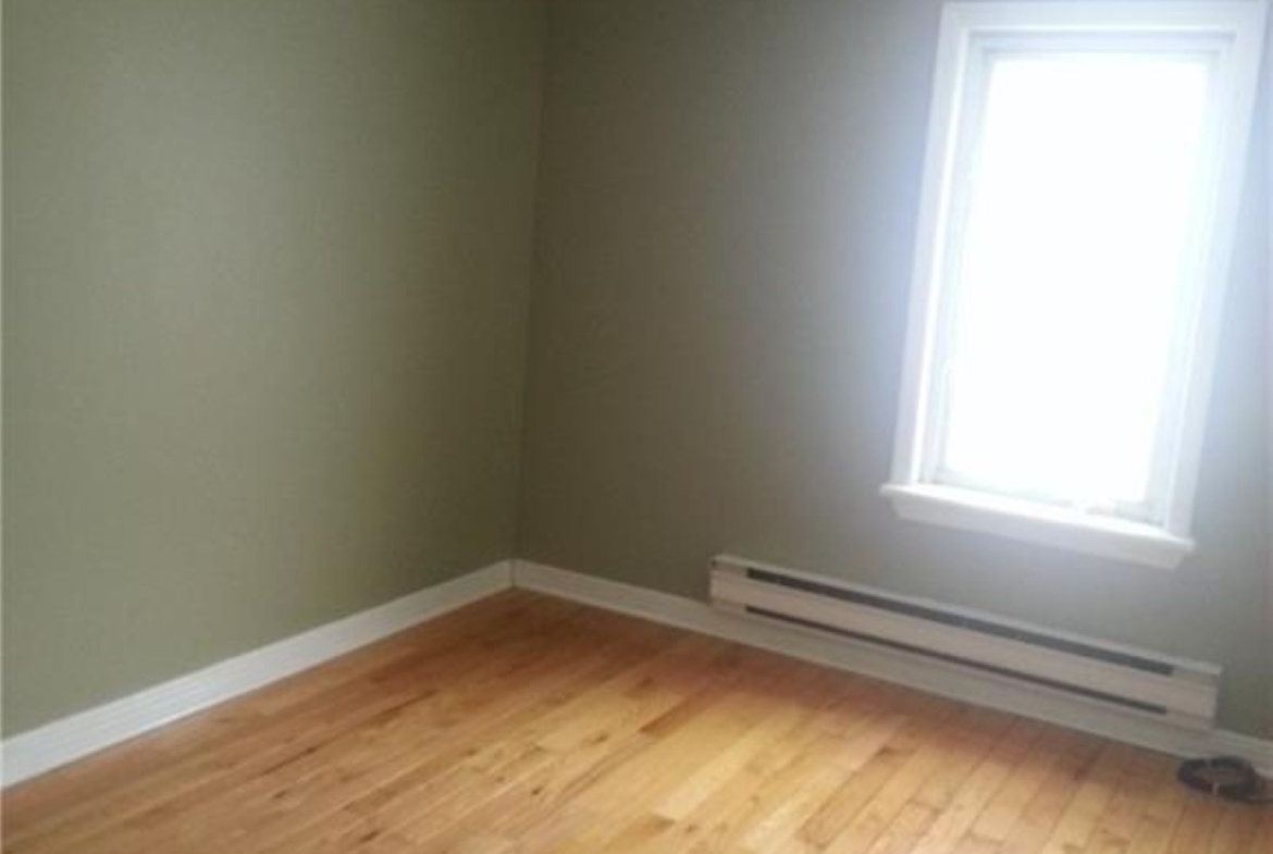 1117 Ontario