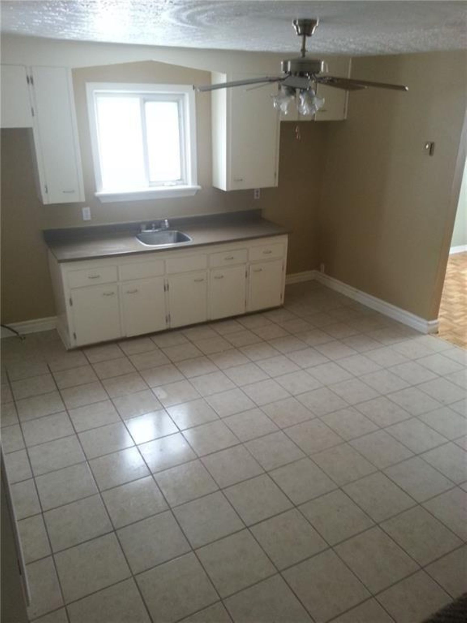 1117 Ontario